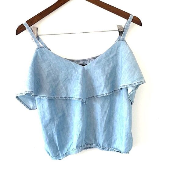 BEBE Denim Croptop - Picture 1 of 4